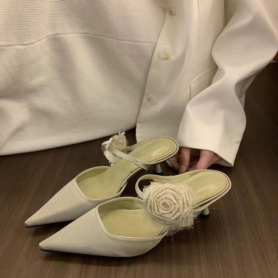 Damen Elegante Slingback-Pumps mit floralem Riemchen und spitzem Zehenbereich EB