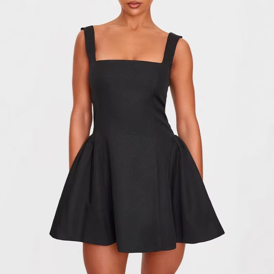 Damen A-Linien Kleid mit quadratischem Ausschnitt und angeschnittenen Taschen EB