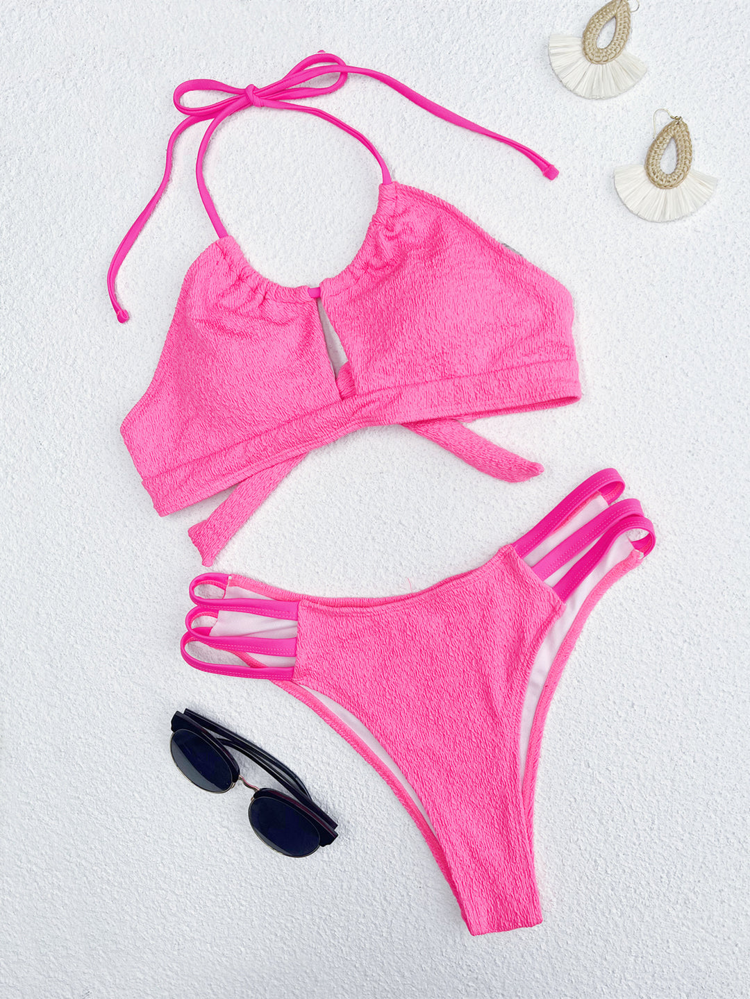 Damen Bikini-Set mit trendigem Cut-Out und verstellbaren Trägern EB