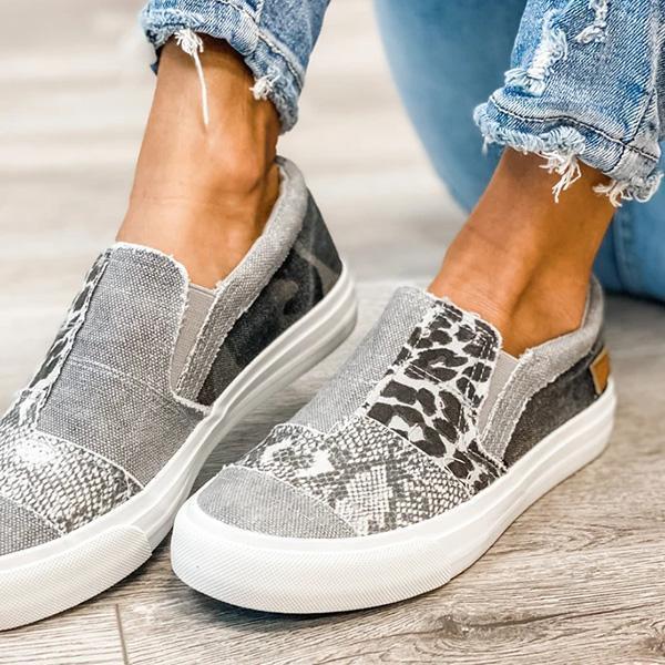 Damen modische Slip-On Sneakers mit Muster-Mix von EB