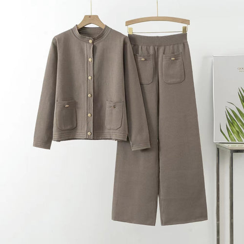 Damen gemütliches Strick-Loungewear-Set mit Knopfdetaillierung und aufgesetzten Taschen EB