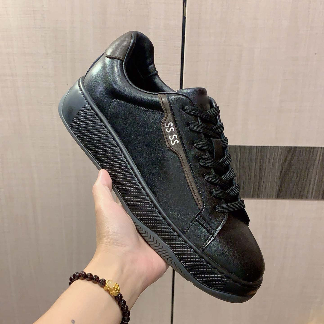 Damen Sportliche Sneaker mit modischer Oberflächenstruktur und komfortabler Dämpfung EB