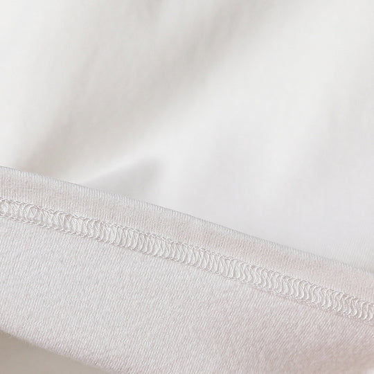 Mädchen modische Bluse mit eleganten Tüllärmeln und kunstvoller Spitzenverzierung EB