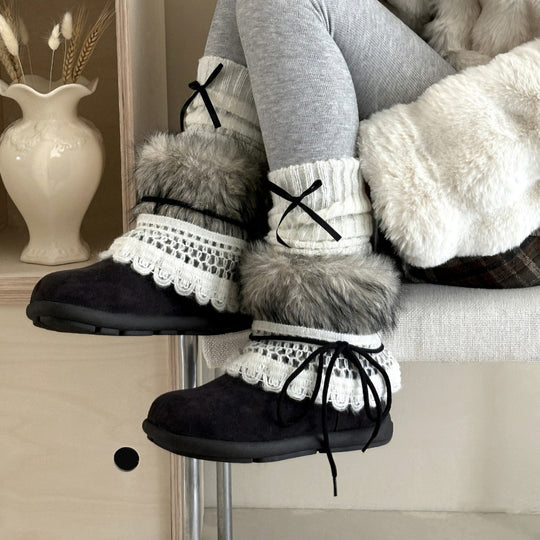 Damen Modische Winterstiefel mit kuscheligem Innenfutter und dekorativen Details EB