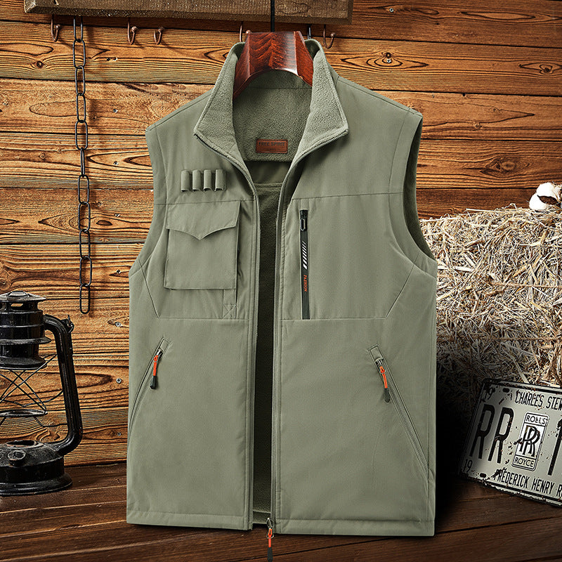 Herren Multifunktionale Outdoor‑Weste mit Fleece‑Futter, Mehrfachtaschen und Patronen‑Schlaufen EB