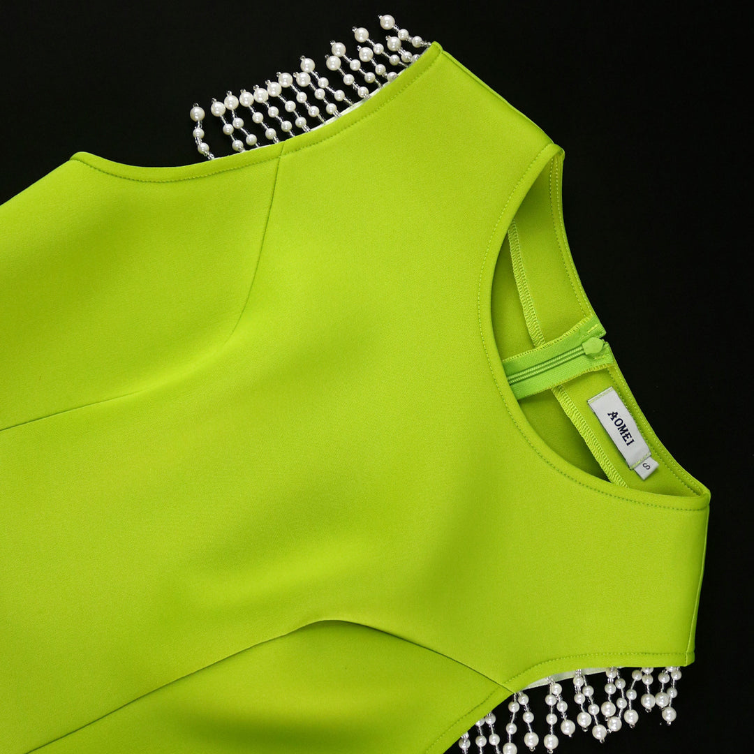 Damen Elegantes Kleid mit peplum Design und kristallverzierungen EB