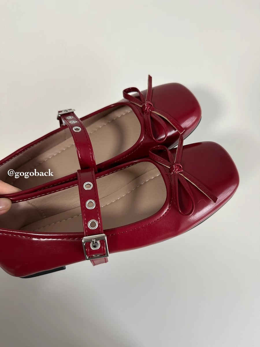 Damen Ballerinas mit dekorativem Schleifenakzent und verstellbarem Riemen EB