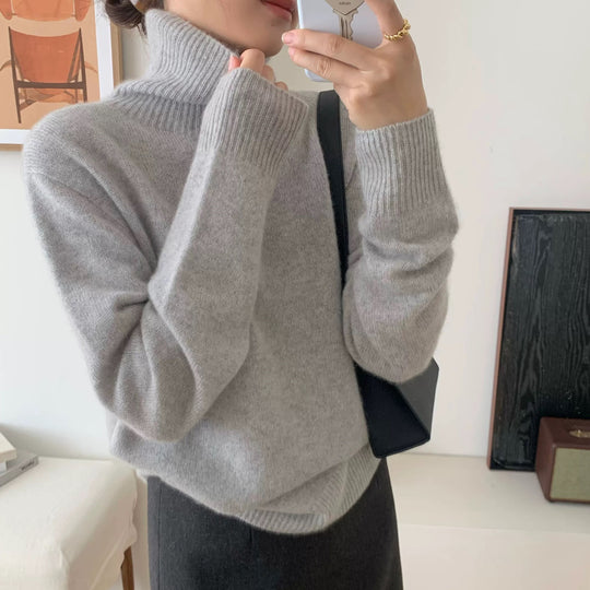 Damen Flauschiger Rollkragenpullover aus Wollmix mit gerippten Bündchen EB