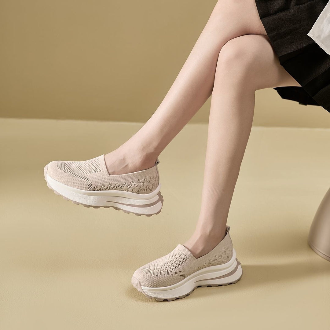 Damen Atmungsaktive Slip-On Sneakers mit flexiblem Dämpfungssystem EB