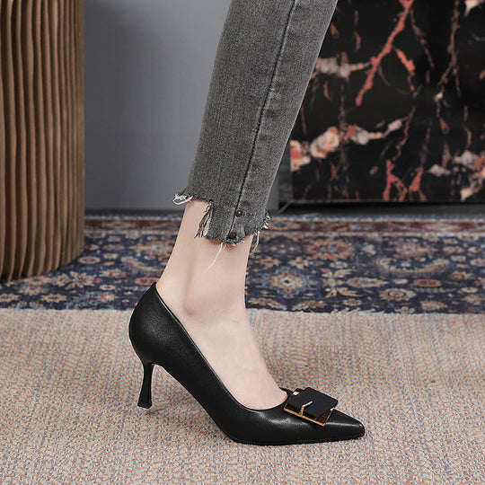 Damen elegante Pumps mit glamourösem Schmuckdetail EB