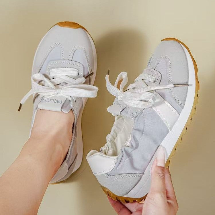 Damen Sportliche und atmungsaktive Sneakers EB