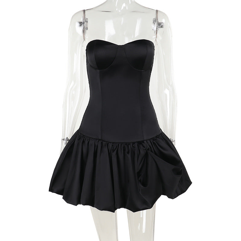 Damen Kleid mit gerafftem Rock und herzförmigem Ausschnitt EB