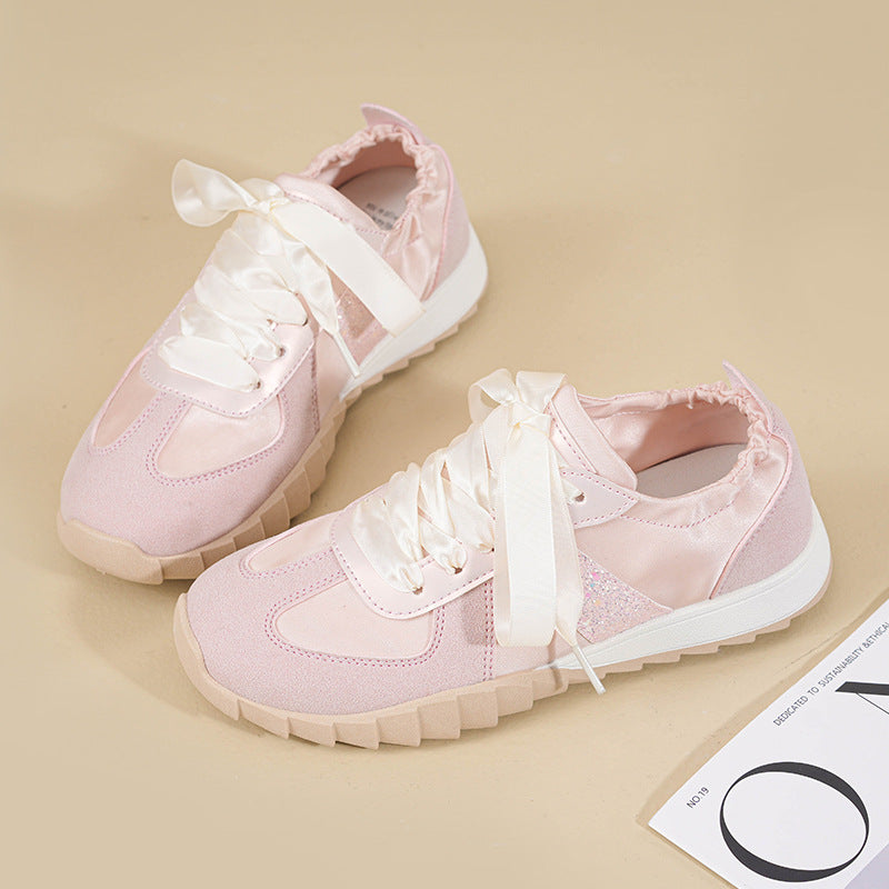 Damen Sneakers mit glänzenden Schnürsenkeln und atmungsaktivem Mesh-Obermaterial EB