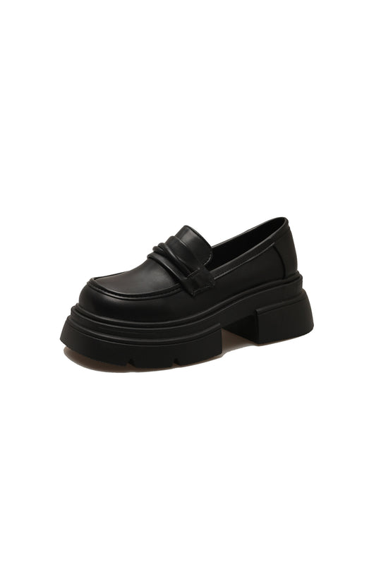 Damen Modische Loafers mit glänzender Oberfläche und robustem Plateau EB