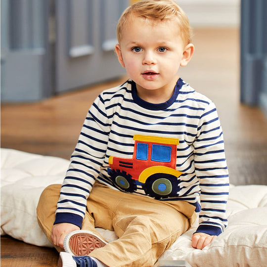 Jungen Sweatshirt mit kreativem Traktor-Design EB