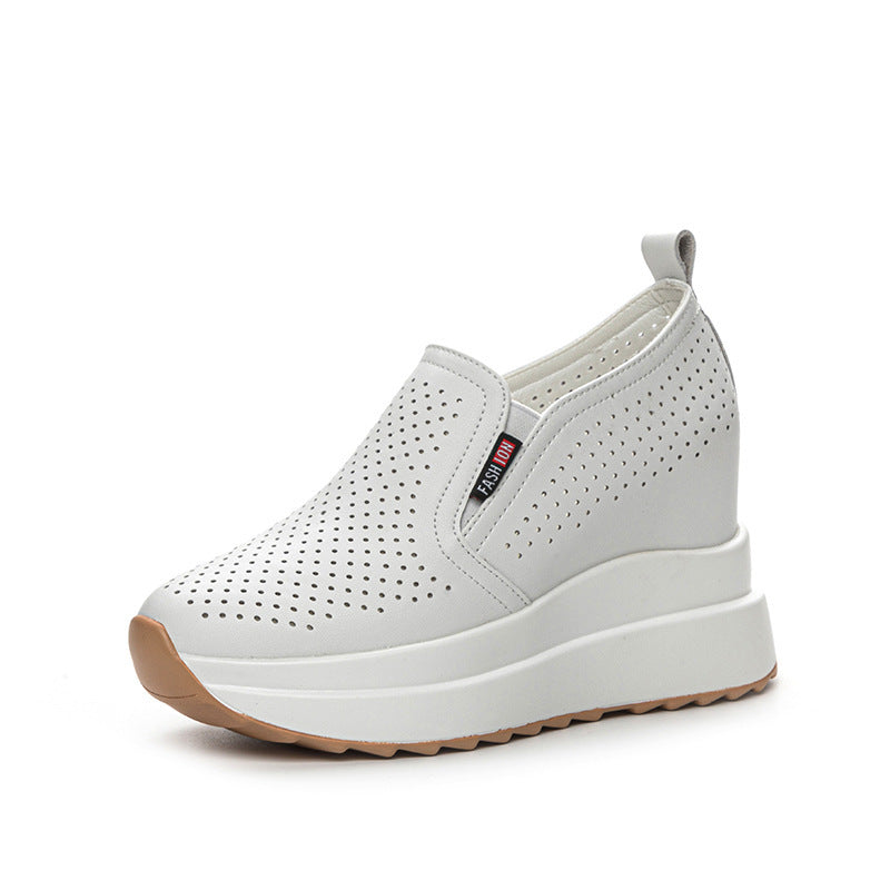 Damen Komfortable Slip-On Sneakers mit luftiger Oberflächenstruktur und rutschfester Sohle EB