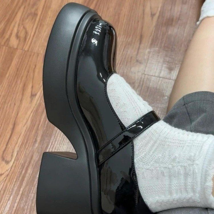 Damen Plateau-Mary Janes mit verstellbarem Riemen und bequemer Sohle EB