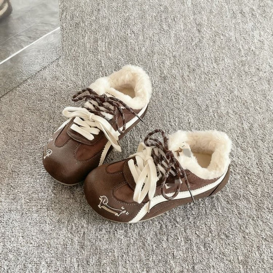 Damen Sportliche Sneakers mit kuscheligem Innenfutter und robustem Obermaterial EB