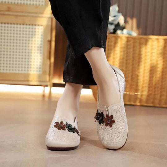 Damen Slip-On Ballerinas mit floralem Dekor und komfortablem Fußbett EB