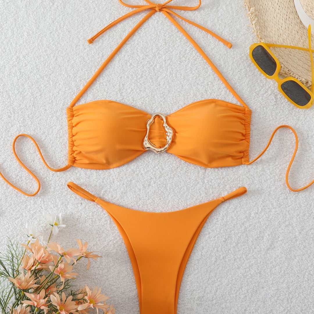 Damen Bikinis mit dekorativem Accessoire EB
