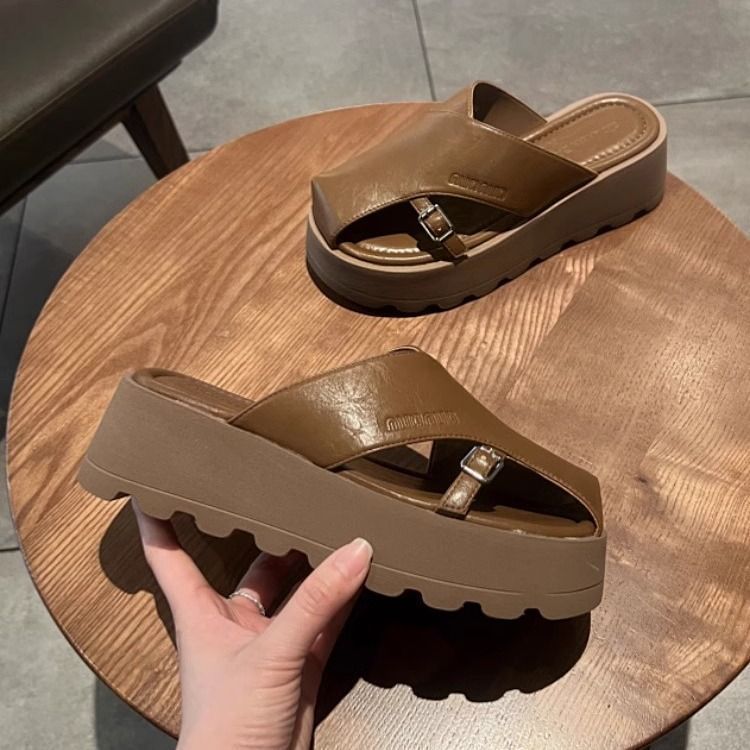 Damen komfortable Plateau-Sandalen mit elegantem Riemchen EB