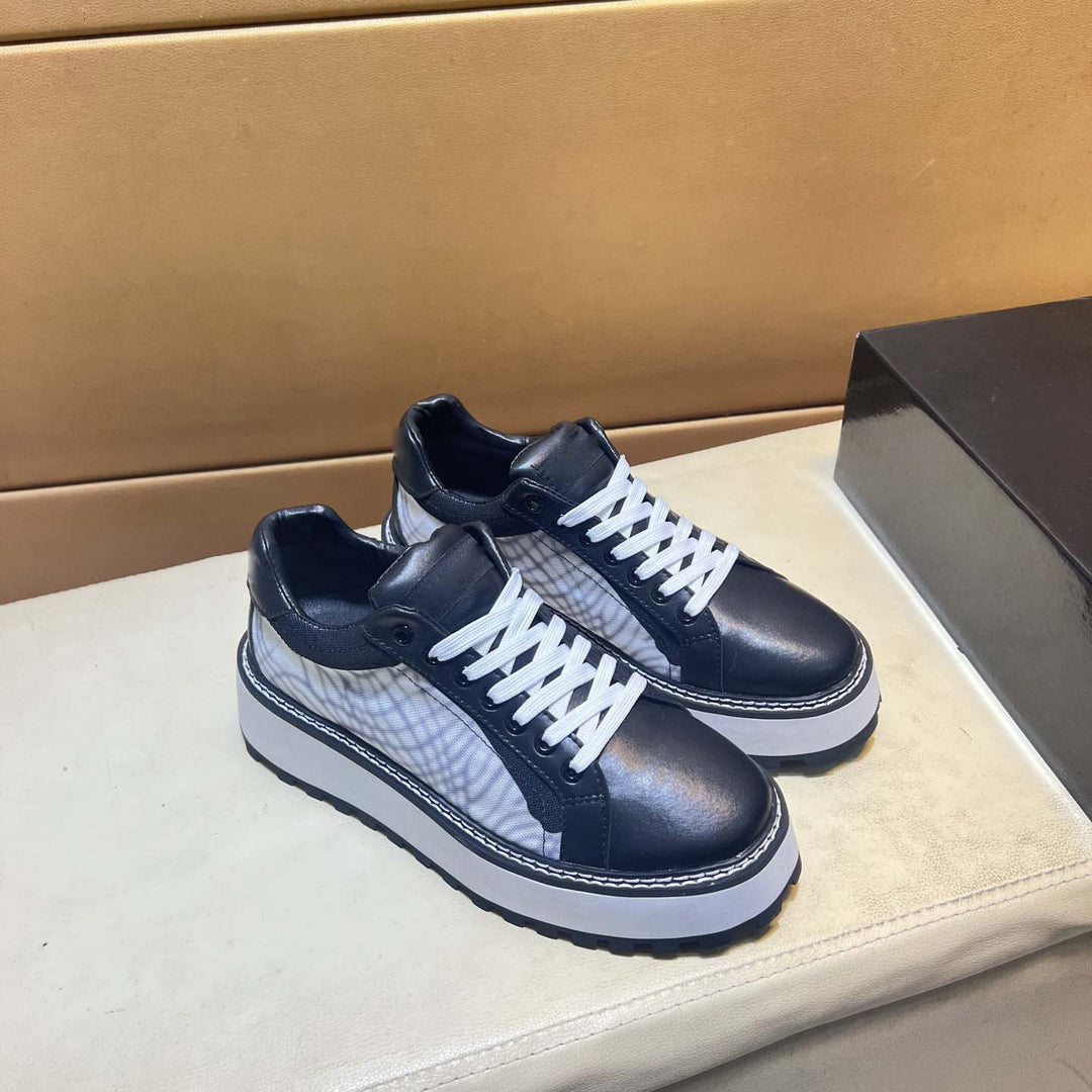 Damen Sneaker mit eleganter Tweed-Oberfläche und verstärkter Sohle EB