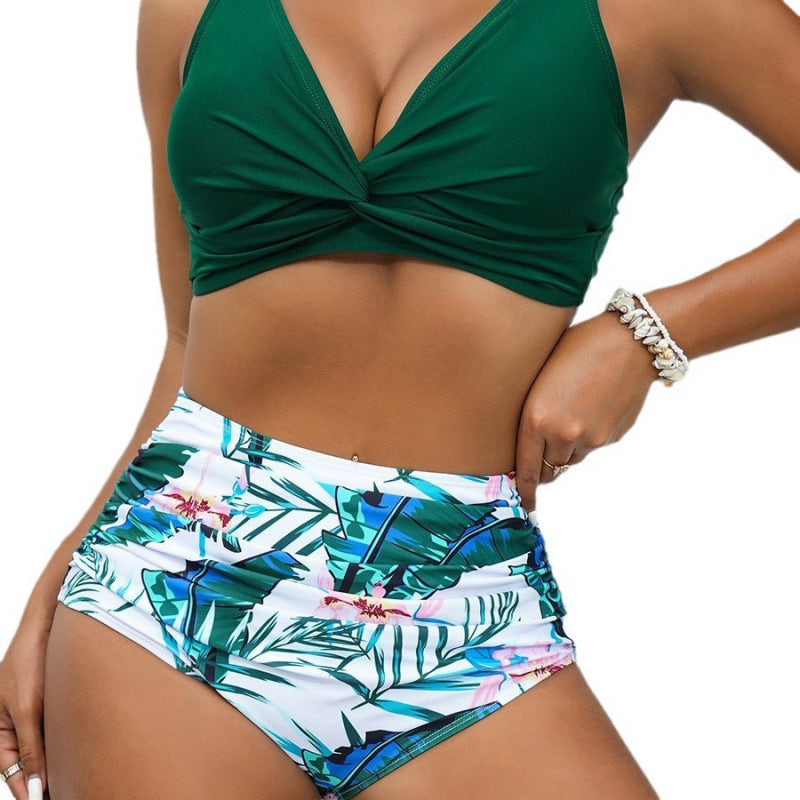 Damen Bikini-Set mit figurschmeichelndem Oberteil und hoch geschnittenem Slip EB