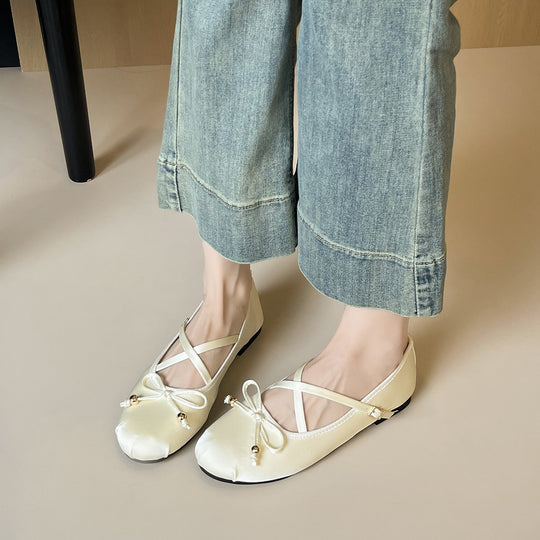 Damen Ballerina mit verstellbarem Riemen und dekorativem Schleifendetail EB