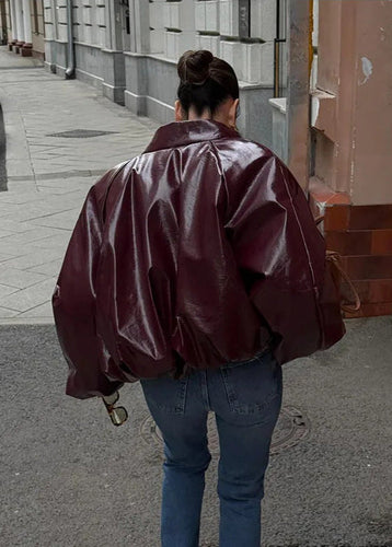EB | Übergröße Glänzende Kunstlederjacke