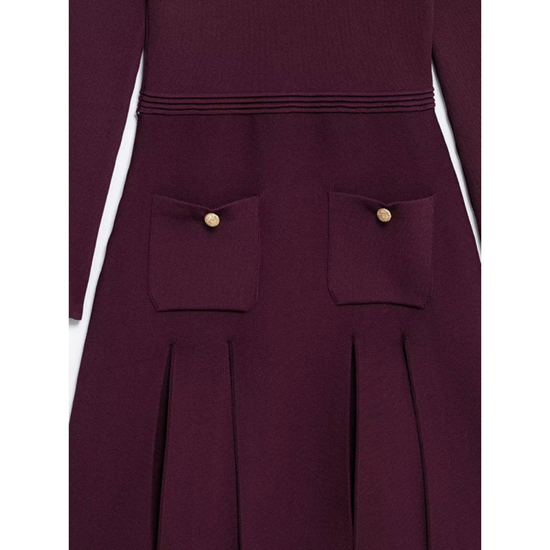 Damen Strickkleid mit dekorativen Knopfdetails und praktischen Taschen EB
