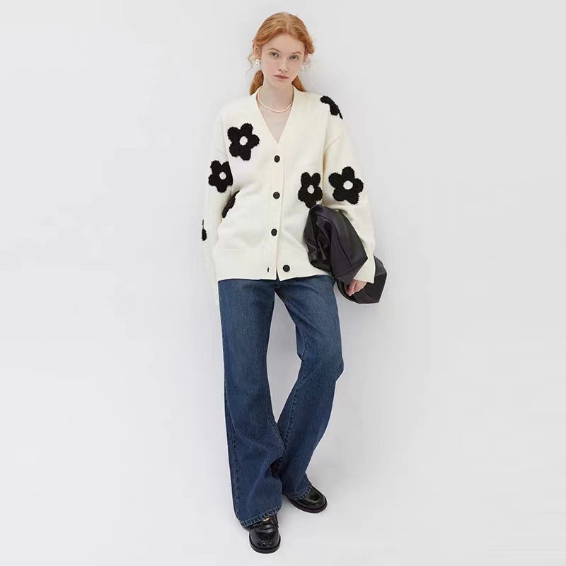 Damen Strickjacke mit floralem Motiv und Knopfleiste EB
