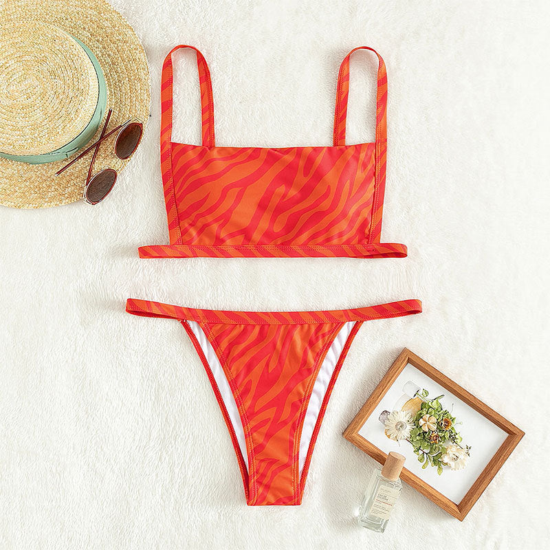 Damen Zweiteiliges Bikiniset mit sportlichem Schnitt und aufregendem Tierprint EB