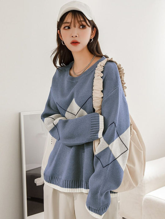 Damen stilvoller Pullover mit modernem Rautenmuster und verspielten Rüschendetails EB