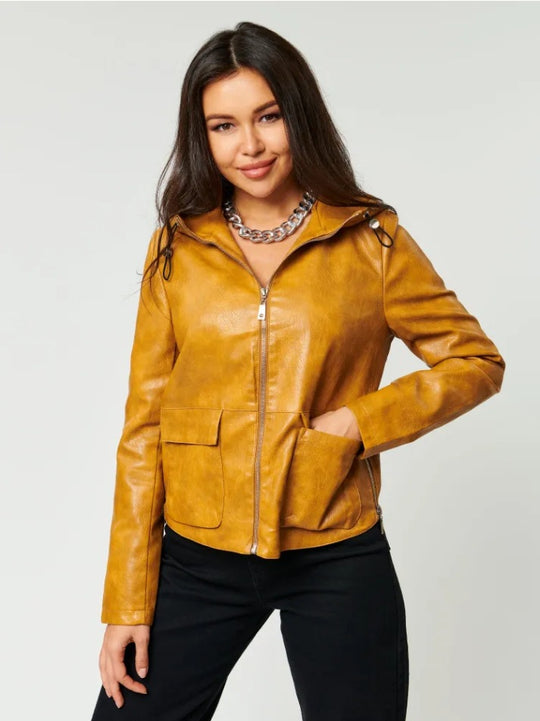 Damen Kunstlederjacke mit angeschnittenem Hoodie und praktischen Taschen EB