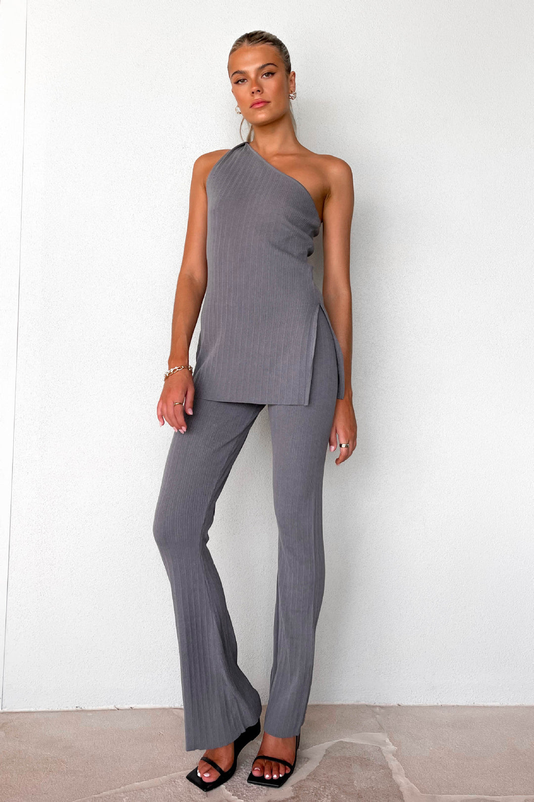Damen lässiges asymmetrisches Oberteil mit passender Hose EB