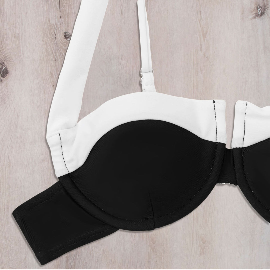 Damen Bandeau-Bikini mit trendigem Aufbau und verstellbaren Trägern EB