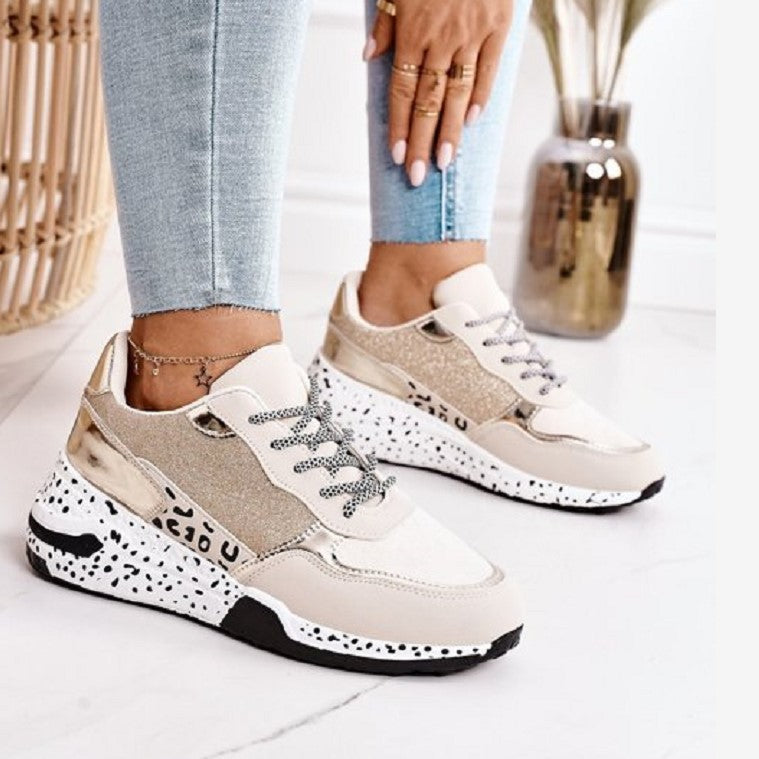 Damen Sportliche Sneaker mit modischem Glitzer-Detail und rutschsicherer Sohle EB