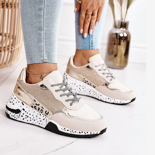 Damen Sportliche Sneaker mit modischem Glitzer-Detail und rutschsicherer Sohle EB