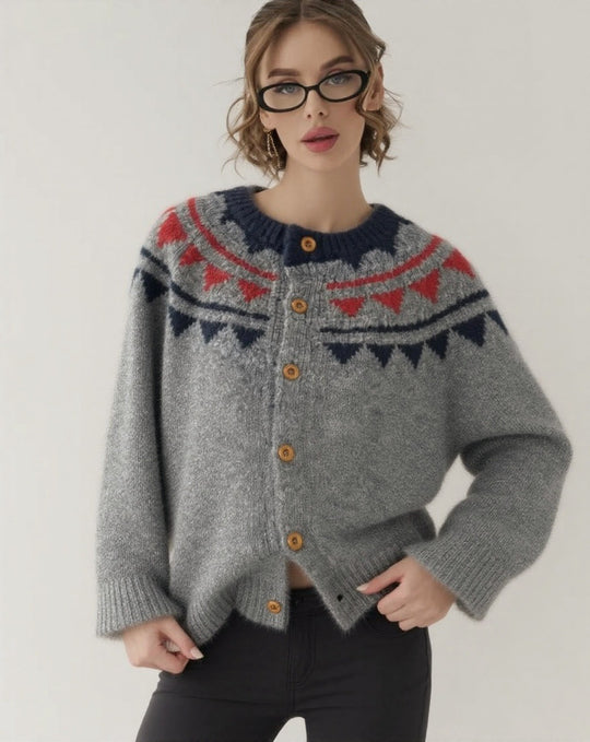 Damen kuscheliger Strickcardigan mit grafischem Norweger-Muster und Holzknopfdetails EB