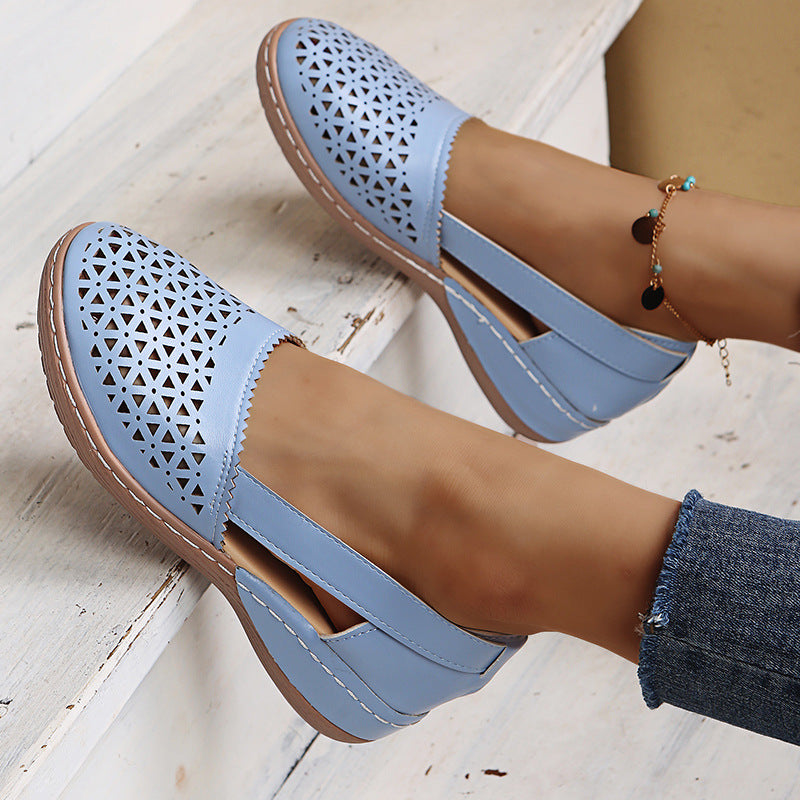 Damen  perforierte Slipper-Pumps mit seitlichen Cut-Outs elastischem Fersenband und dämpfender Komfortsohle EB
