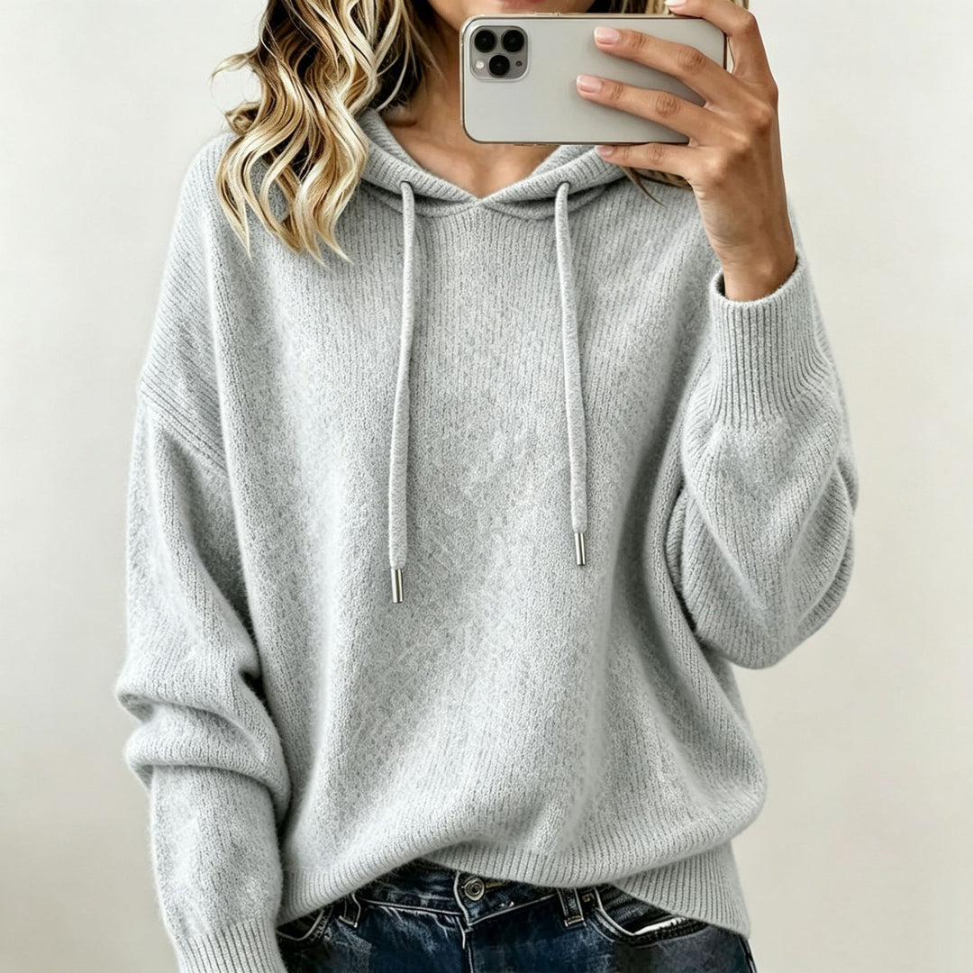Damen Oversize Strickhoodie aus weichem Feinstrick mit Kordelzug EB