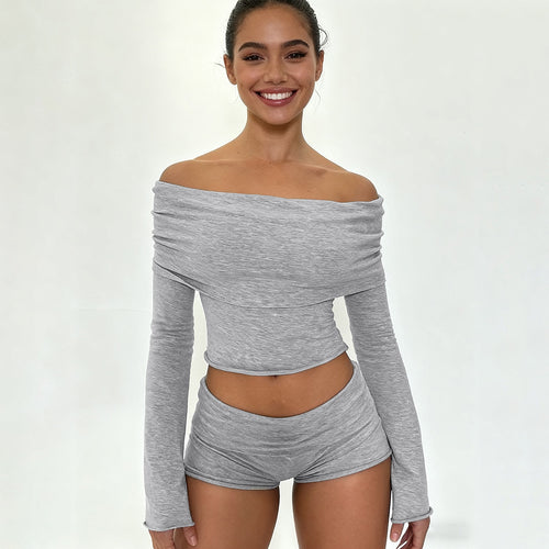 Damen nan Off-Shoulder Lounge-Set mit Langarm-Croptop und Highwaist-Shorts aus Stretchjersey EB