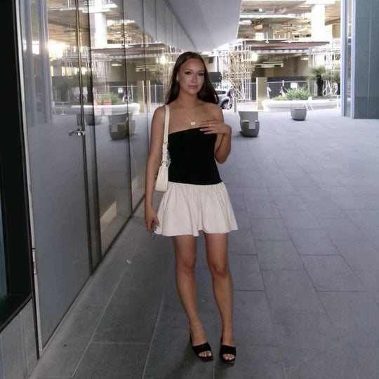 Damen Trägerloses Kleid mit ausgestelltem Rock EB