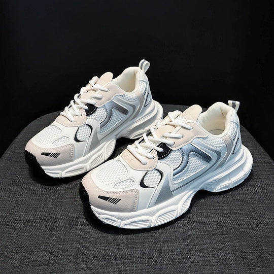 Damen Sportliche Sneaker mit atmungsaktiver Mesh-Oberfläche und dämpfender Laufsohle EB