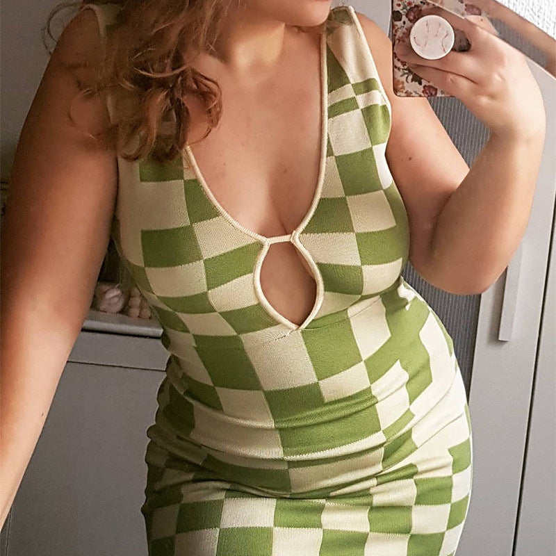Damen Bodycon-Kleid mit auffälligem Schachmuster und tiefem V-Ausschnitt EB
