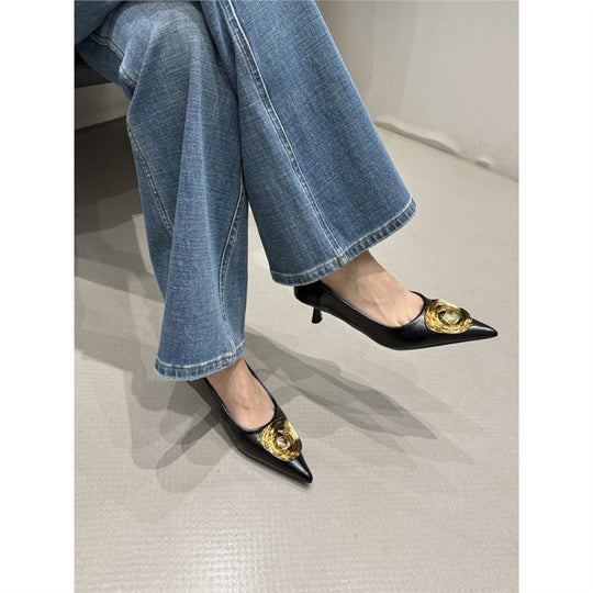 Damen spitze High Heels mit eleganten Blumendetails EB