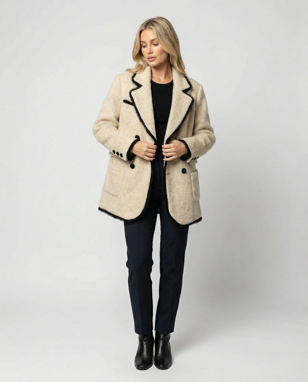 Damen Grobstrickjacke Damen weit geschnittener Doppelreiher Mantelblazer aus Flauschgarn mit Reverskragen und Pattentaschen EB