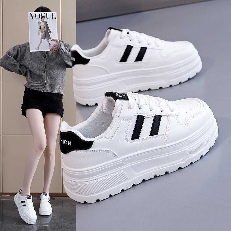 Damen Sneaker mit hohem Plateau und atmungsaktiver Oberfläche EB