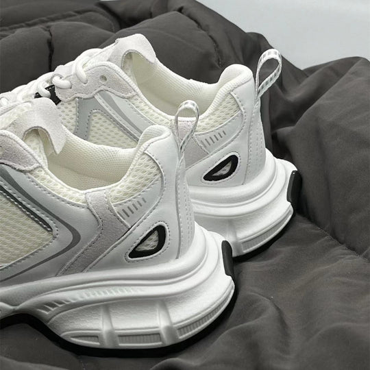 Damen Sportliche Chunky Sneakers mit atmungsaktiven Mesh-Einsätzen und robustem Sohlenprofil EB
