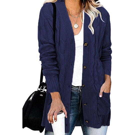 Damen Strickjacke mit kunstvollem Zopfmuster und praktischen Taschen EB
